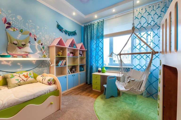 تبلغ مساحة الغرفة الداخلية 12 مترًا مربعًا للطفل