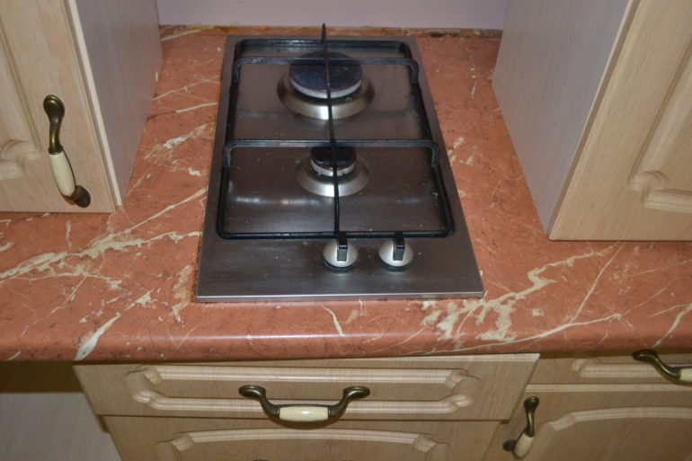 Small gas panel in the kitchen worktop