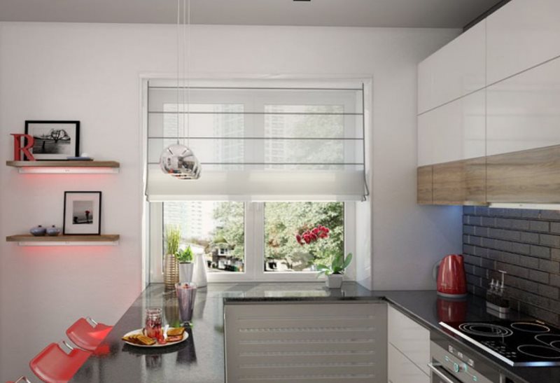 Minimalistinio stiliaus virtuvės dizainas su pusryčių baru