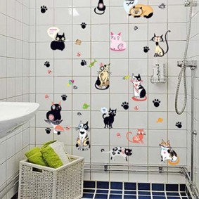 Stickers muraux déco dans la salle de bain